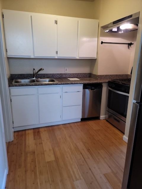 Ne 76th Ave #3 - Photo 2 of 4