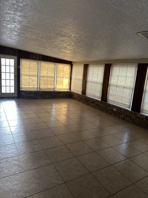 1008 Sandia Dr #NA - Photo 7 of 15