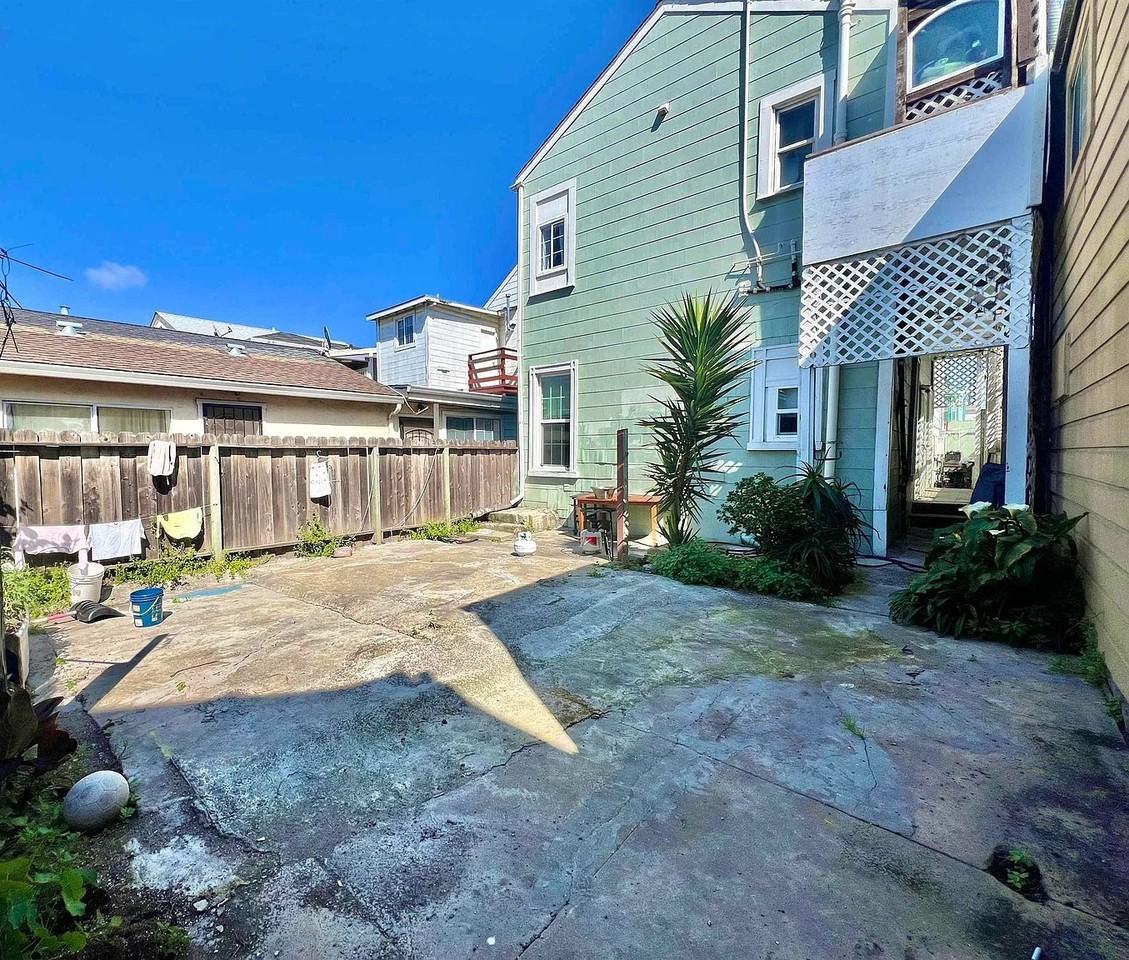 1709 Peralta St #1709 - Photo 2 of 20