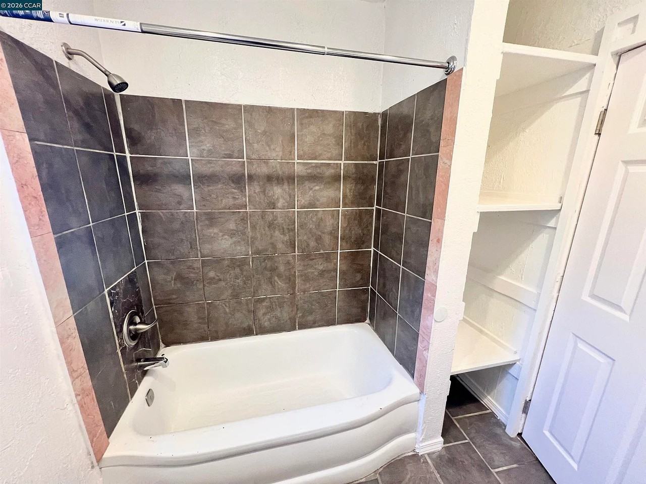 1709 Peralta St #1709 - Photo 4 of 20