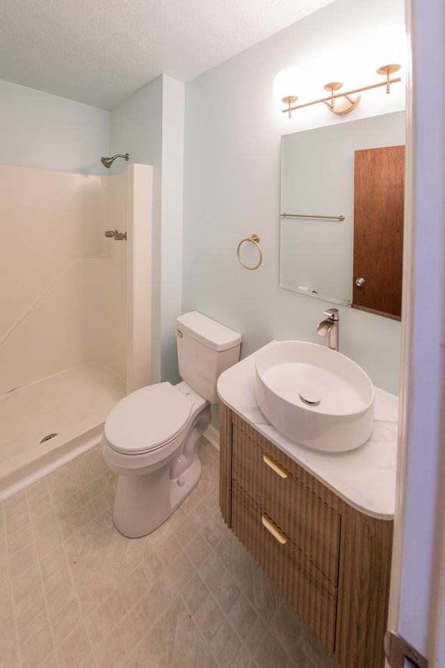201 Berkshire Dr #NA - Photo 4 of 12