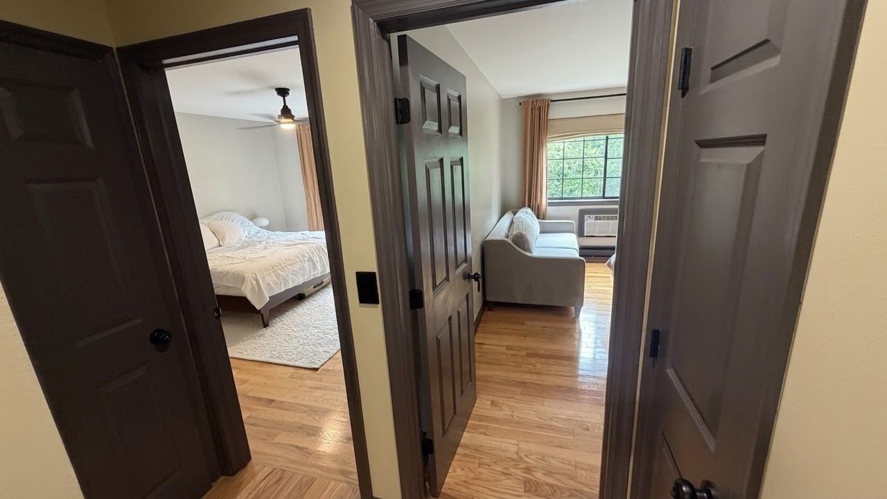 197 Bridge St #4 - Photo 5 of 18
