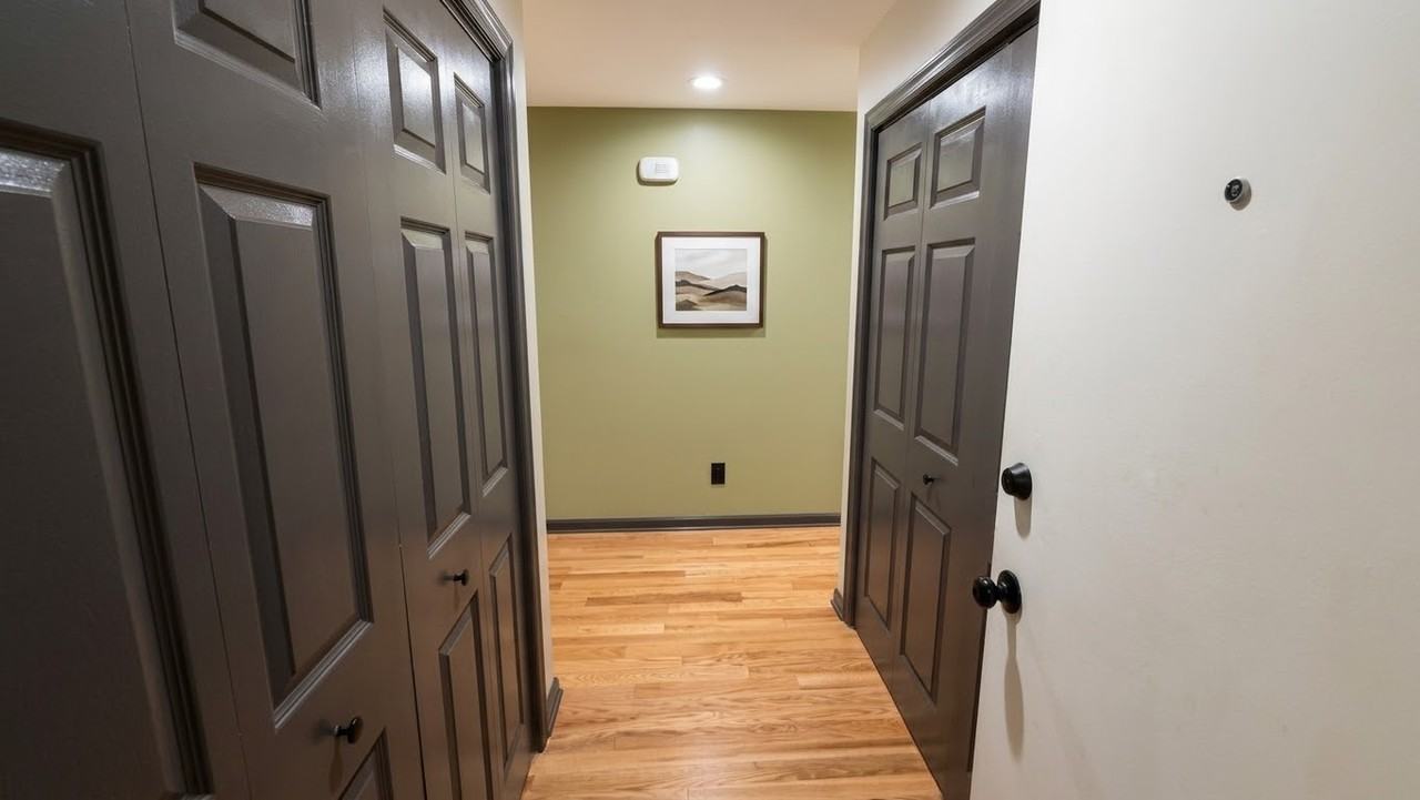 197 Bridge St #4 - Photo 7 of 18
