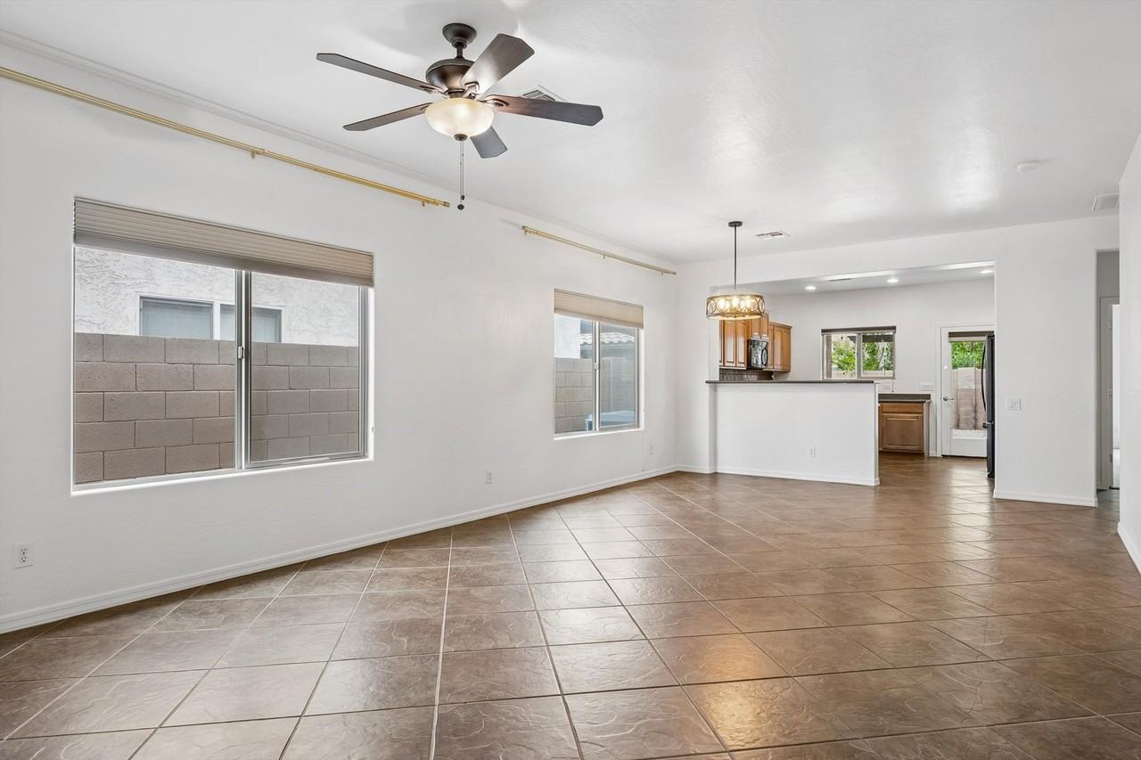 11130 E Serafina Ave - Photo 5 of 33