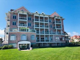 featured image of 16 Lake Ave
