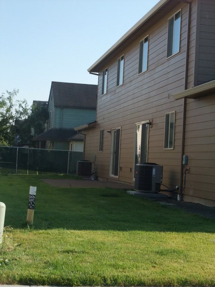 2001 Lyon St Se - Photo 7 of 7