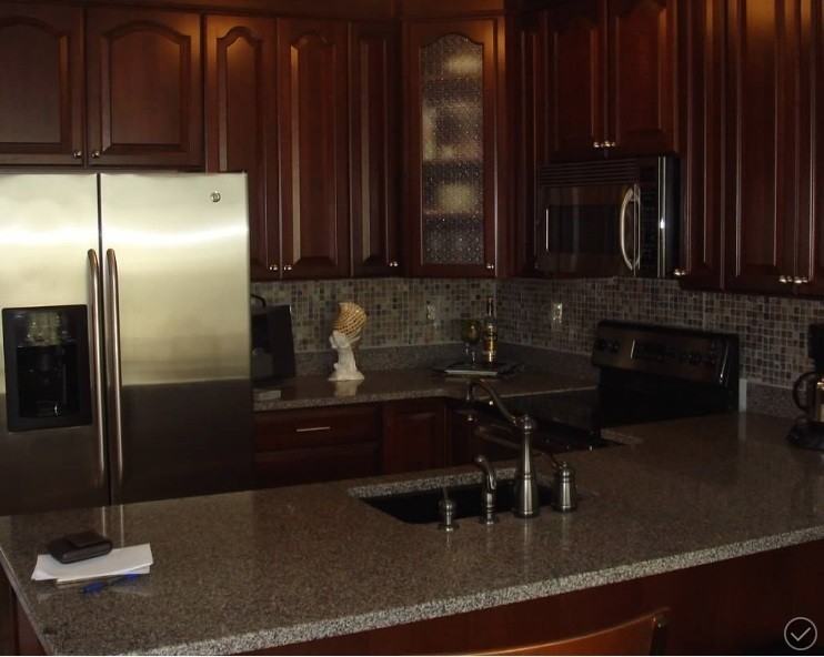 2400 Hamden Ct - Photo 4 of 18