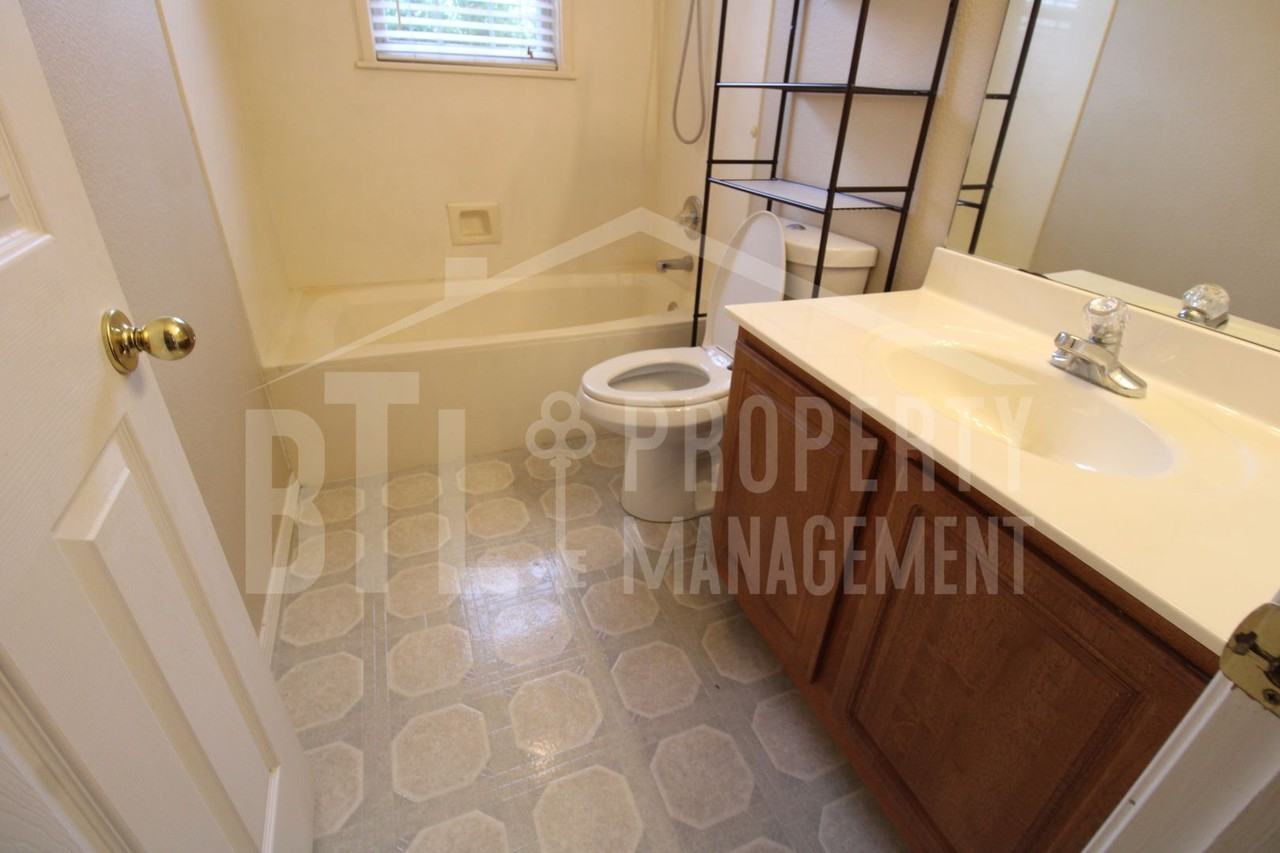 405 Deer Run Rd - Photo 7 of 15