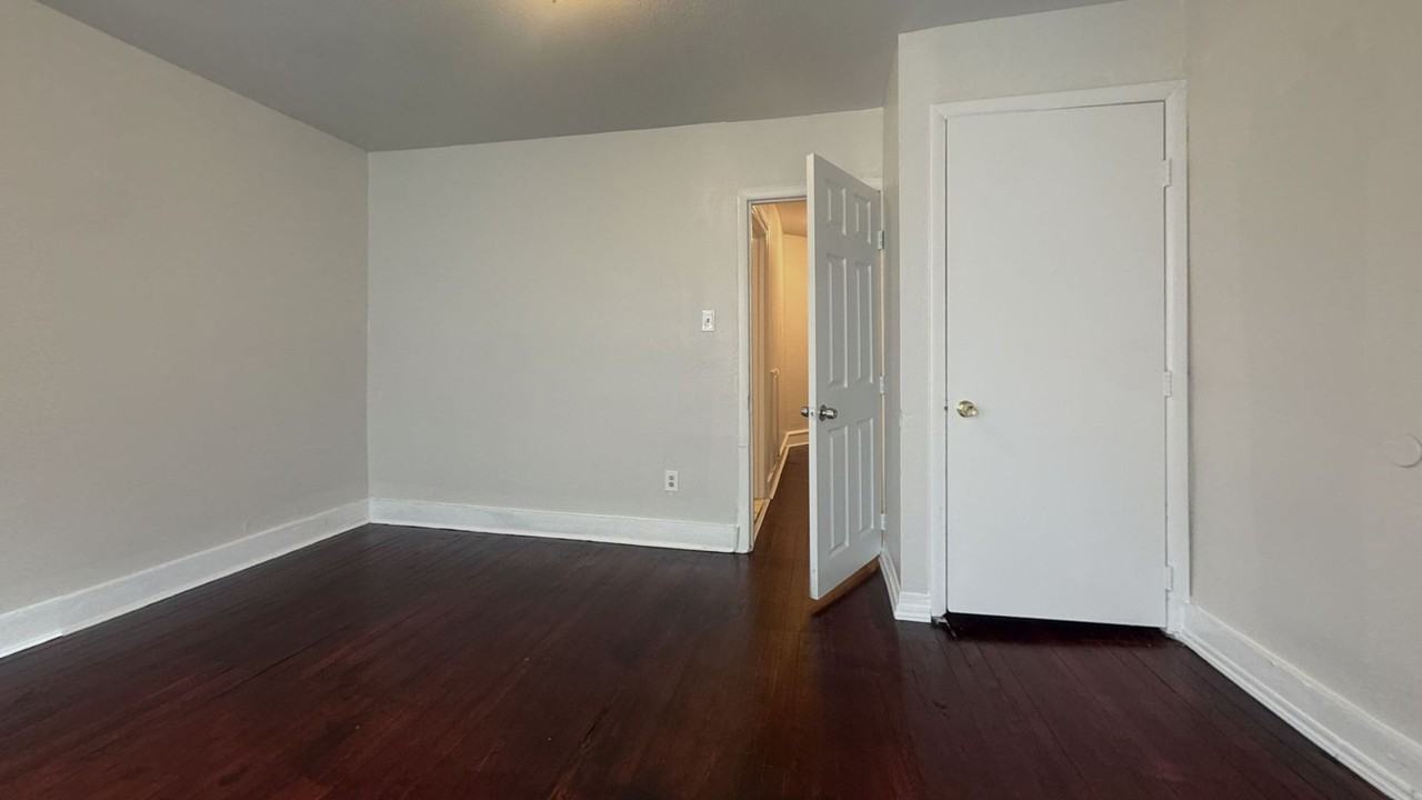 4645 N 16th St - Photo 7 of 13