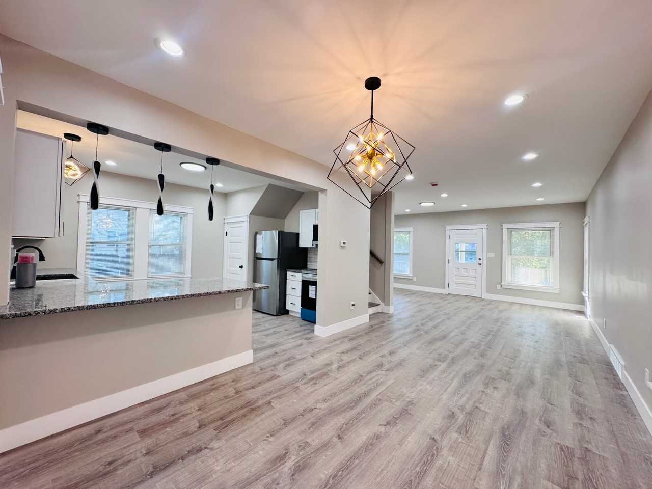 9809 Baltic Road - Photo 2 of 30