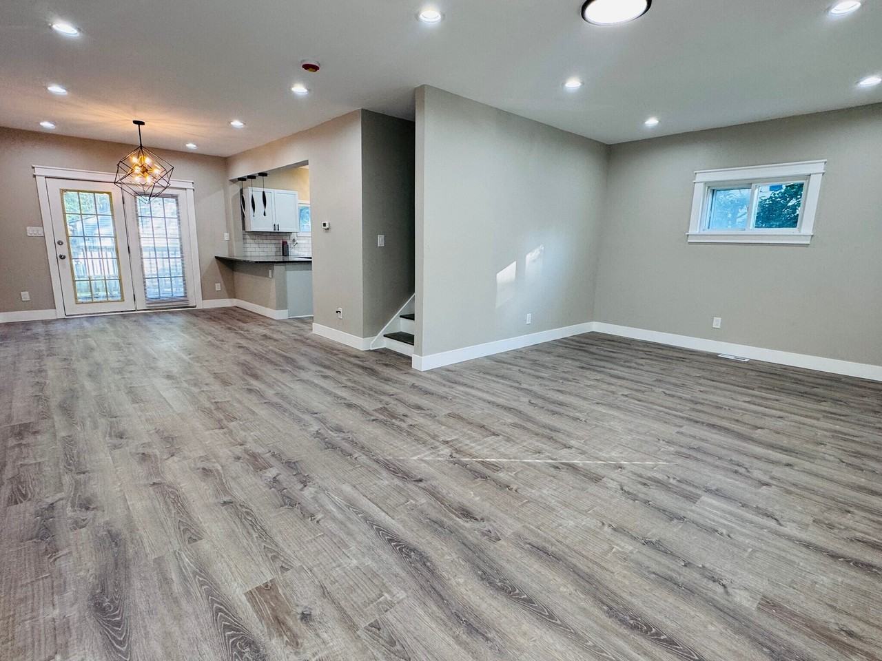 9809 Baltic Road - Photo 5 of 30