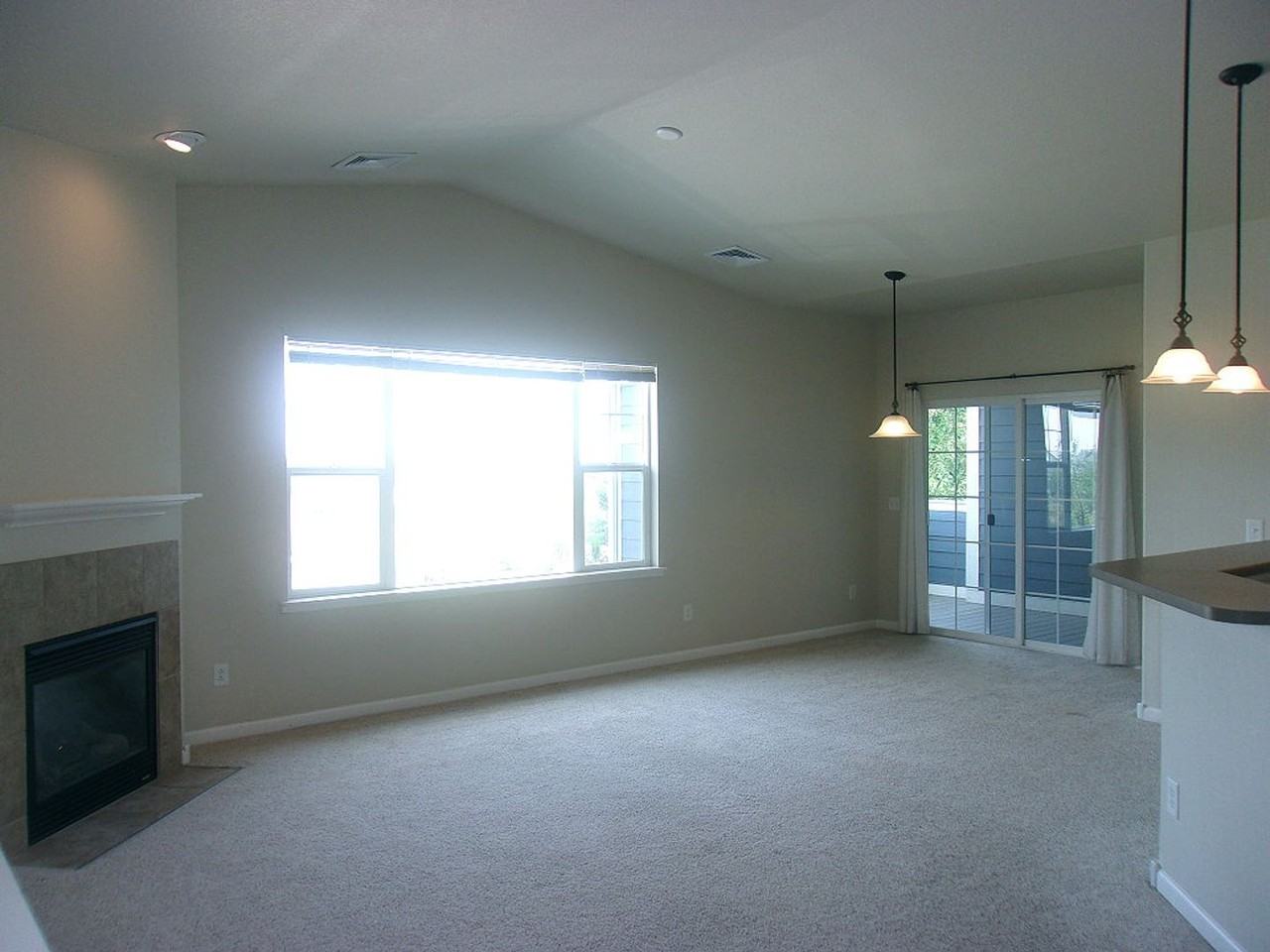 2527 Owens Ave - Photo 2 of 7