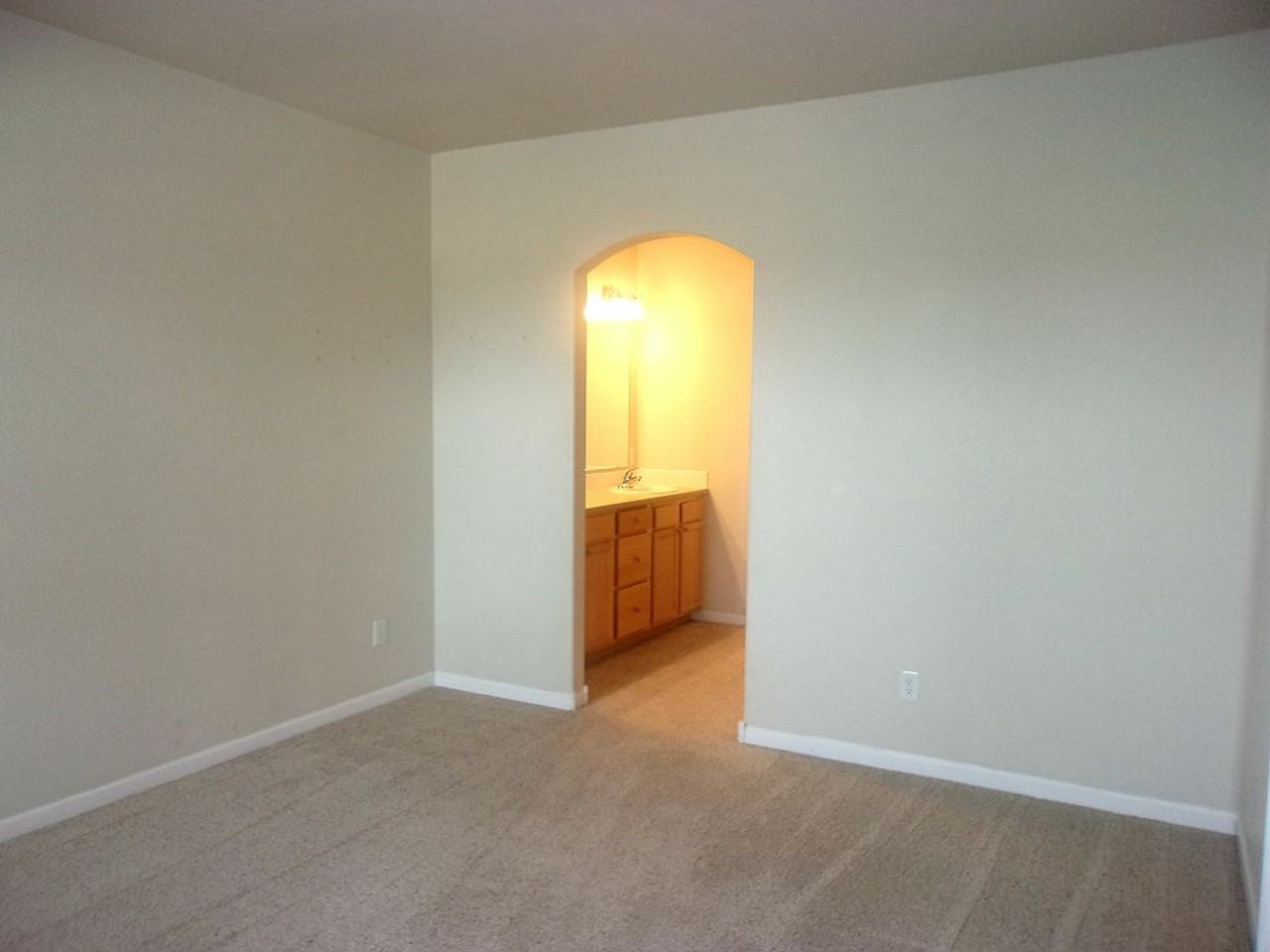 2527 Owens Ave - Photo 7 of 7
