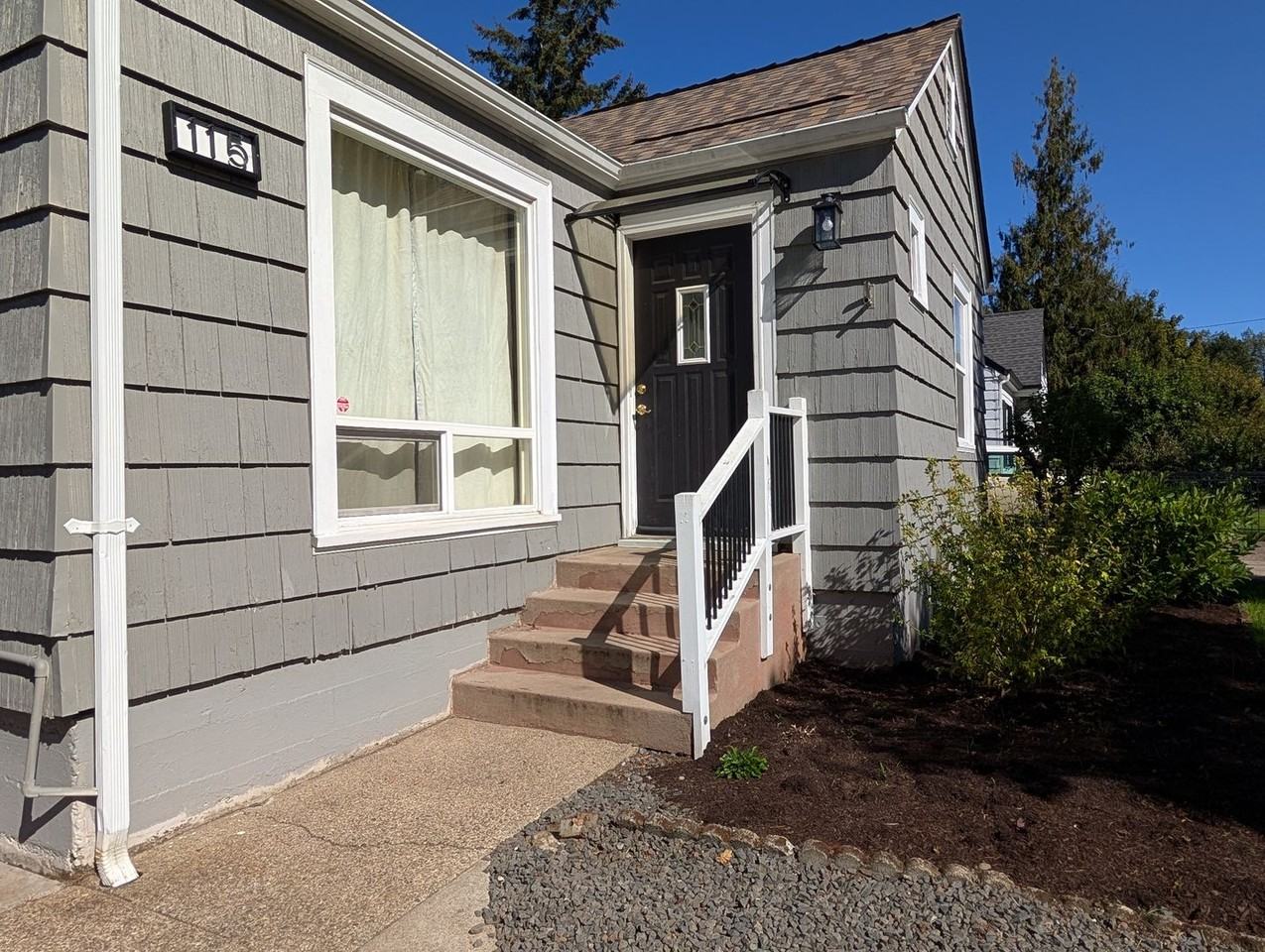 115 Oakleigh Ln - Photo 2 of 28