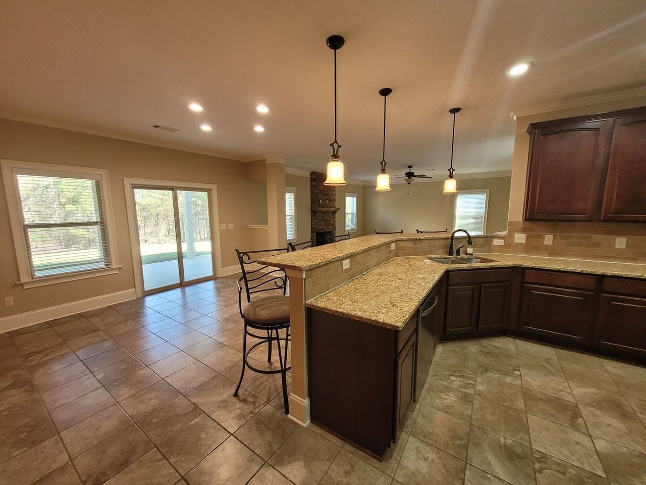 4528 Ivy Wood Dr - Photo 4 of 22