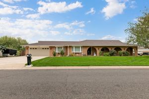 featured image of 413 Camino Del Mundo