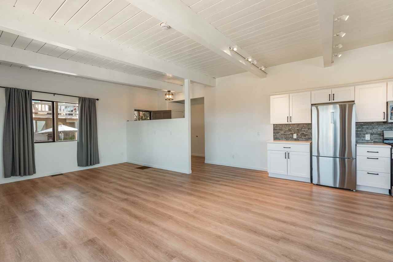 4527 Coronado Ave - Photo 6 of 32