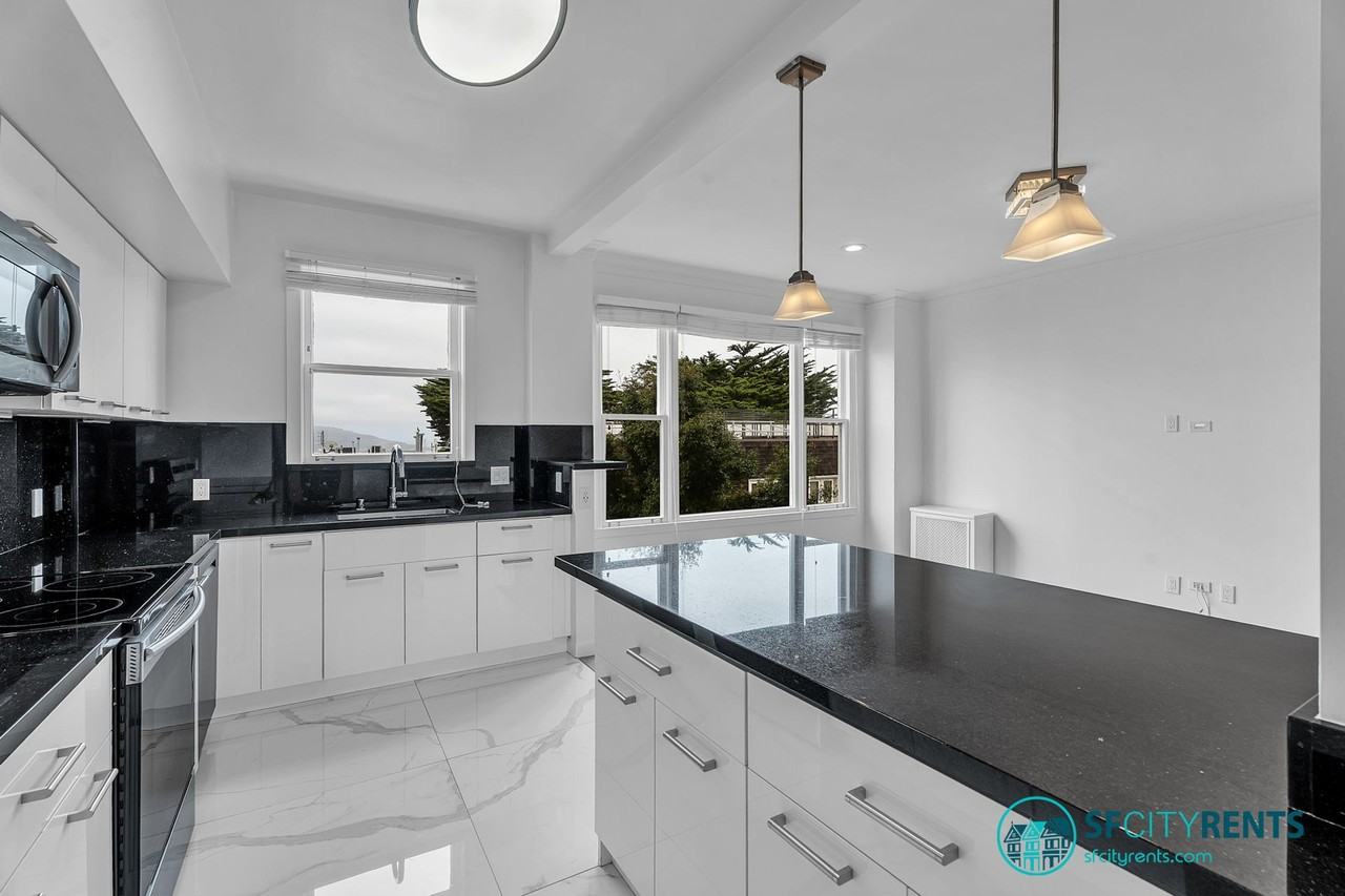 1154 Union St #505 - Photo 5 of 27