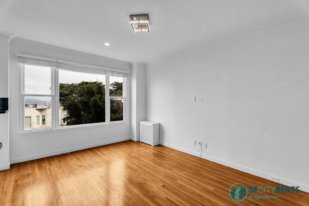 1154 Union St #505 - Photo 6 of 27