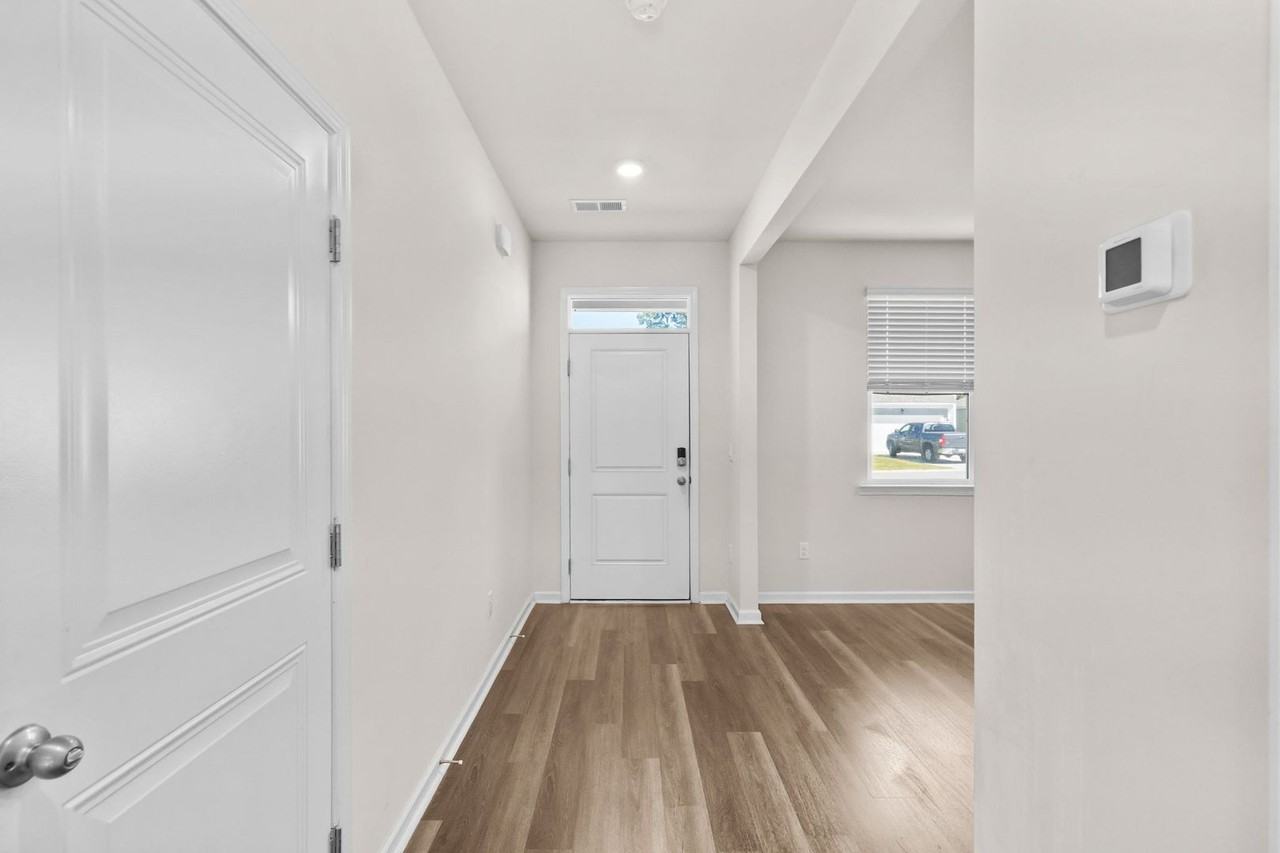 531 Meadowgrass Ct - Photo 2 of 50