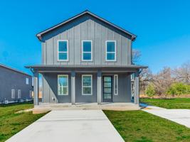 featured image of 1010 E Marble St