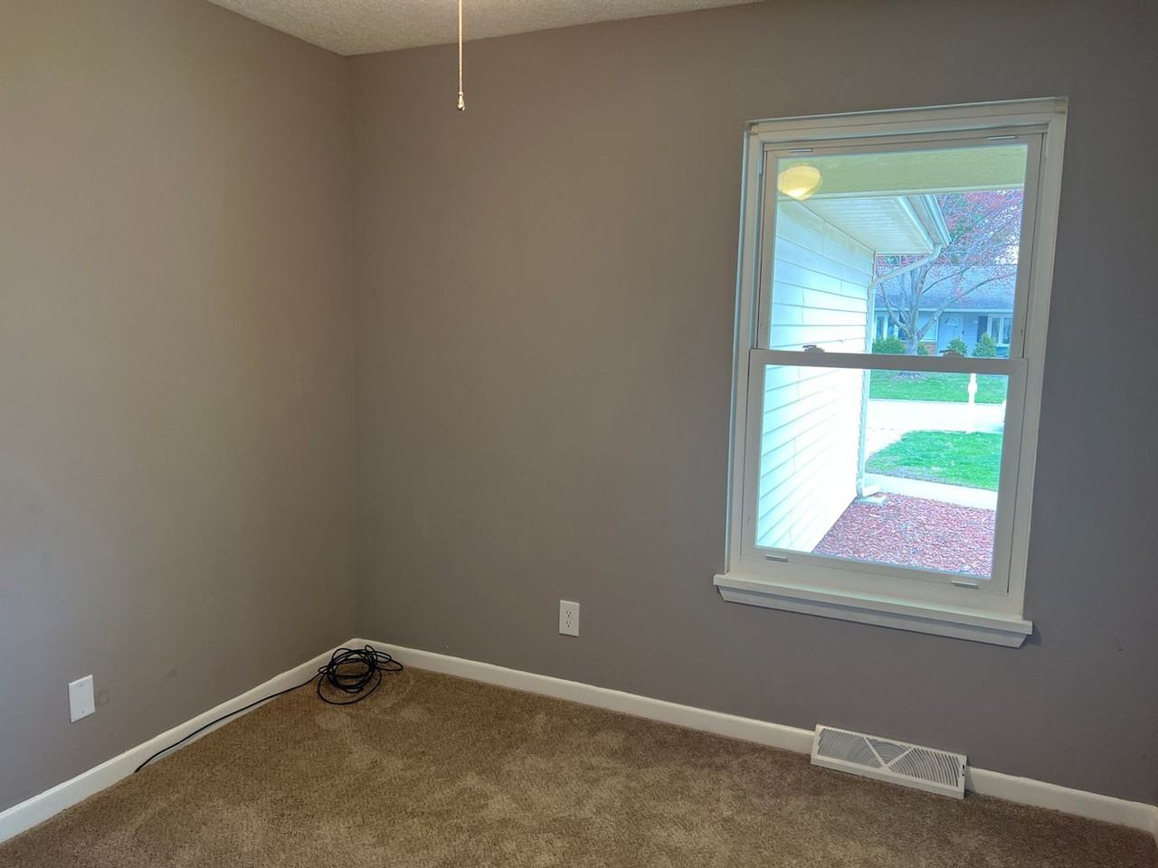 808 Hackberry Rd - Photo 7 of 9