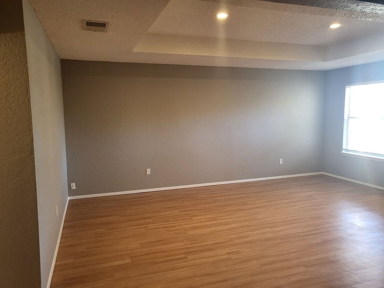 3700 Hulen Park Cir - Photo 5 of 23