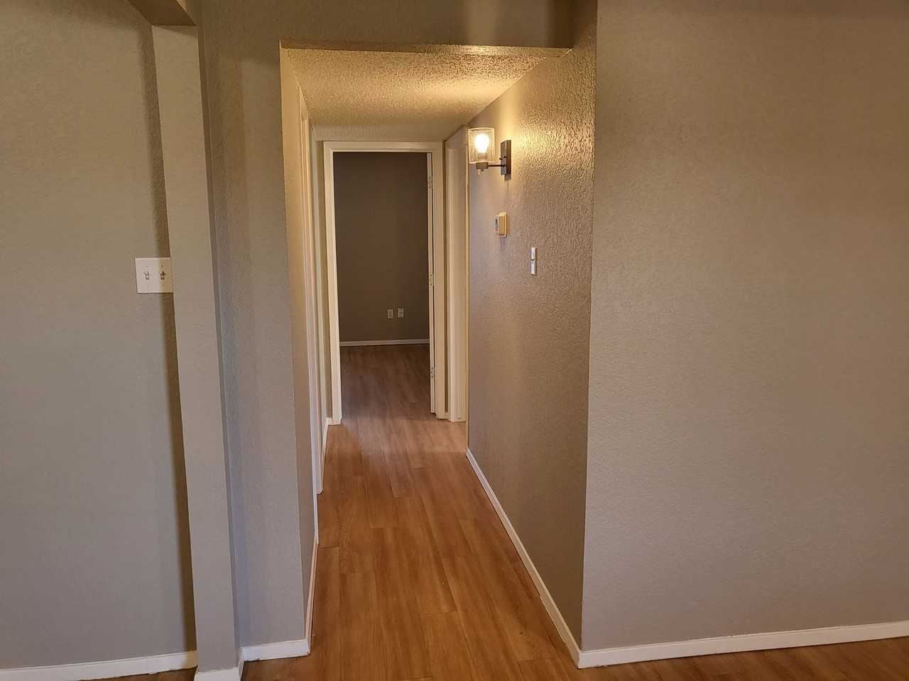 3700 Hulen Park Cir - Photo 7 of 23