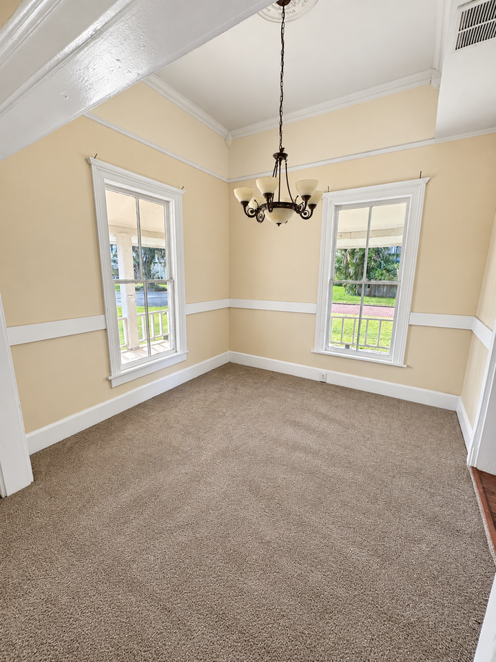 438 N Magnolia Ave - Photo 4 of 17