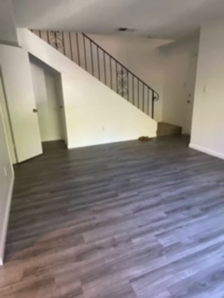 Crescent Villa Townhomes - Photo 2 of 50