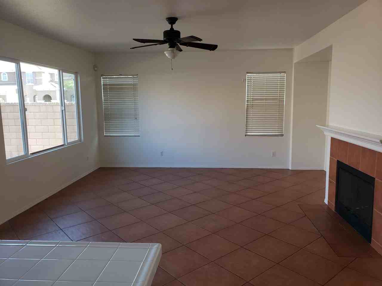 1599 Alberhill St - Photo 5 of 26