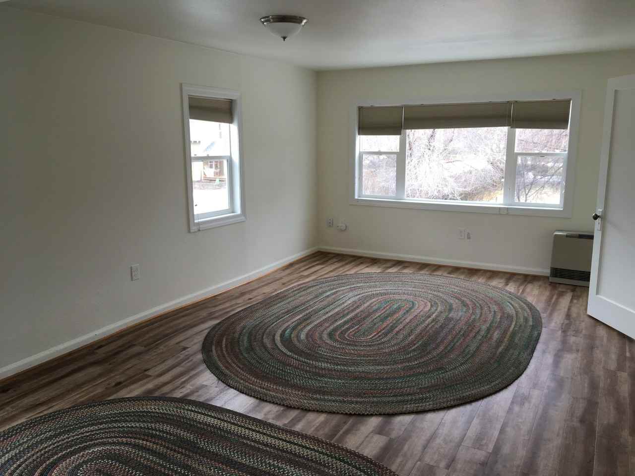 700 Madison St - Photo 3 of 16