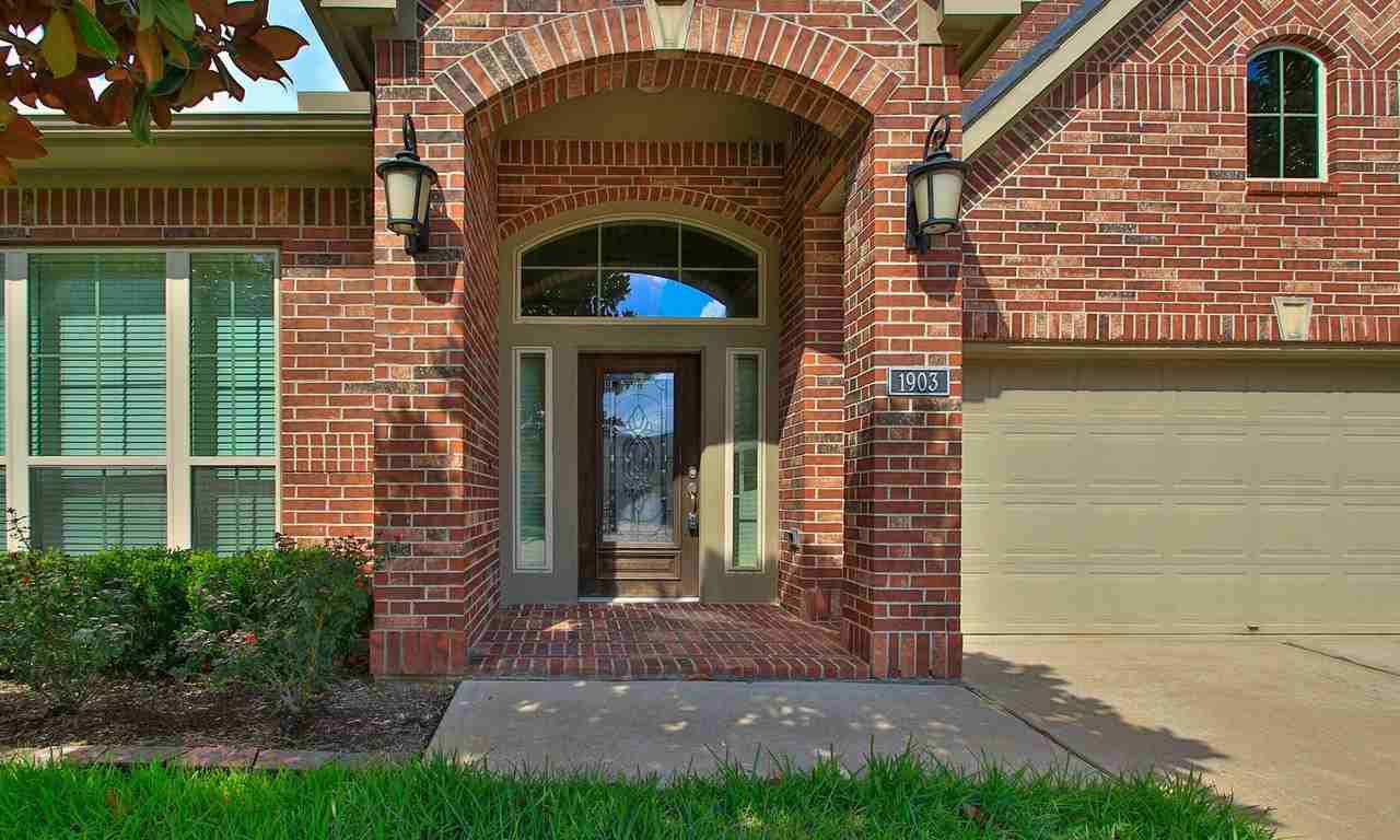 1903 Palmetto Glen Ln - Photo 3 of 35