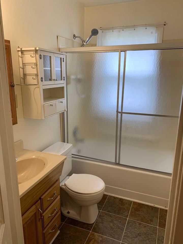 1406 E Missouri St - Photo 5 of 10