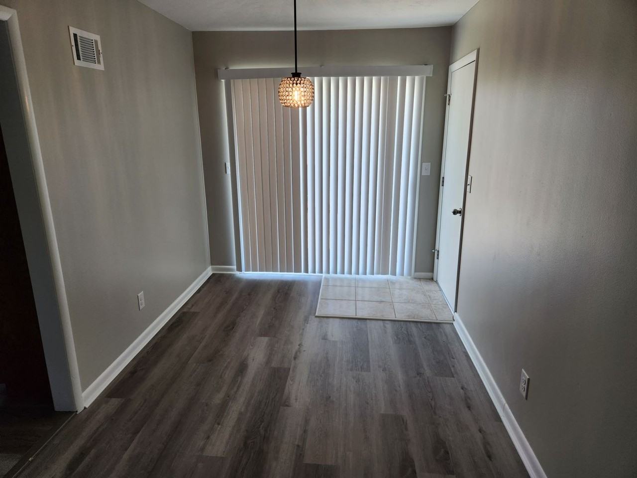 7410 Decatur St - Photo 3 of 15