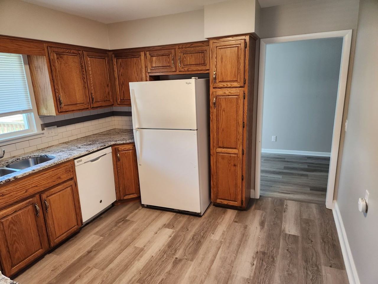 7410 Decatur St - Photo 5 of 15