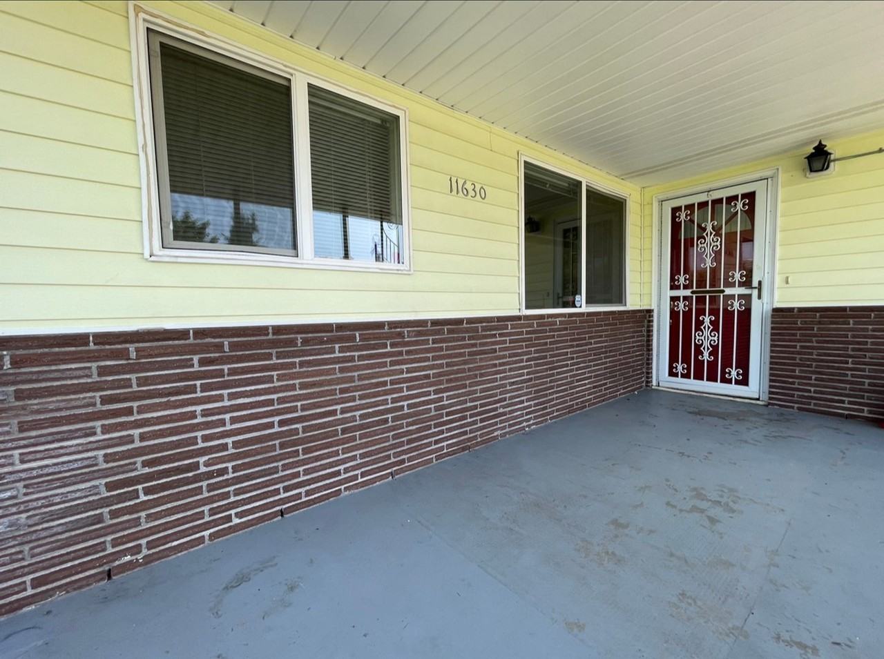 11630 Ne Fremont St - Photo 5 of 33