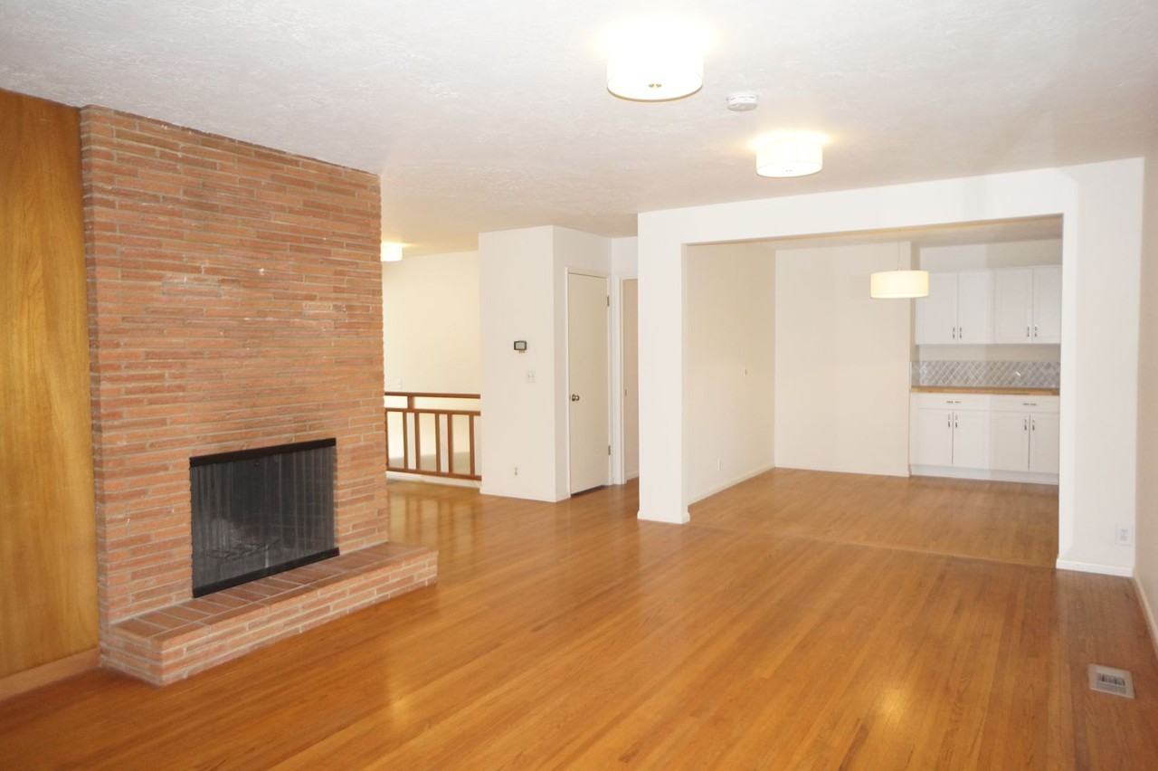 4020 Sw Lee St - Photo 6 of 45