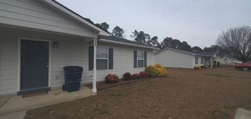 featured image of 204 Bahia Ln