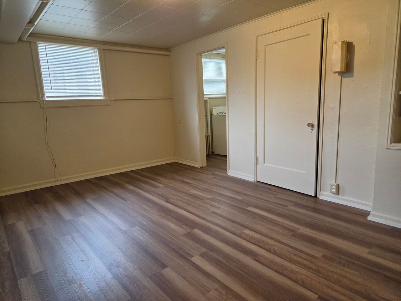 1604 I Street - Photo 2 of 15