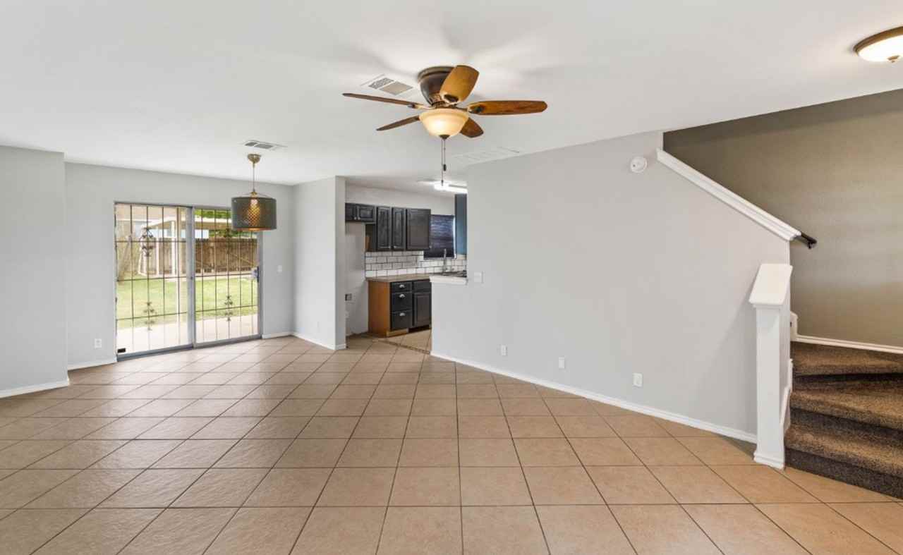 141 E Wild Senna Dr - Photo 7 of 29