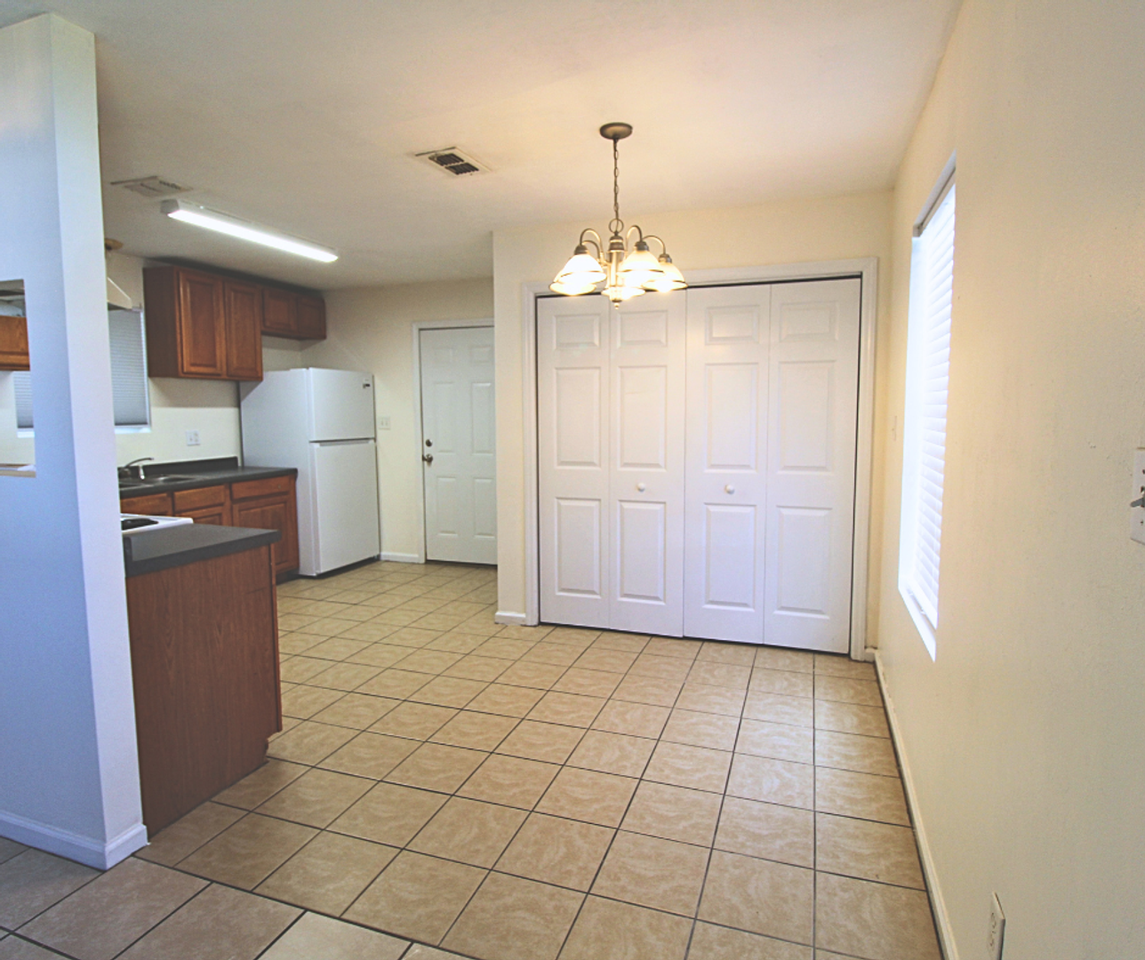30 Concord Rd - Photo 5 of 16