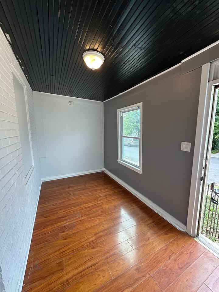 809 Greenhill Rd - Photo 2 of 13