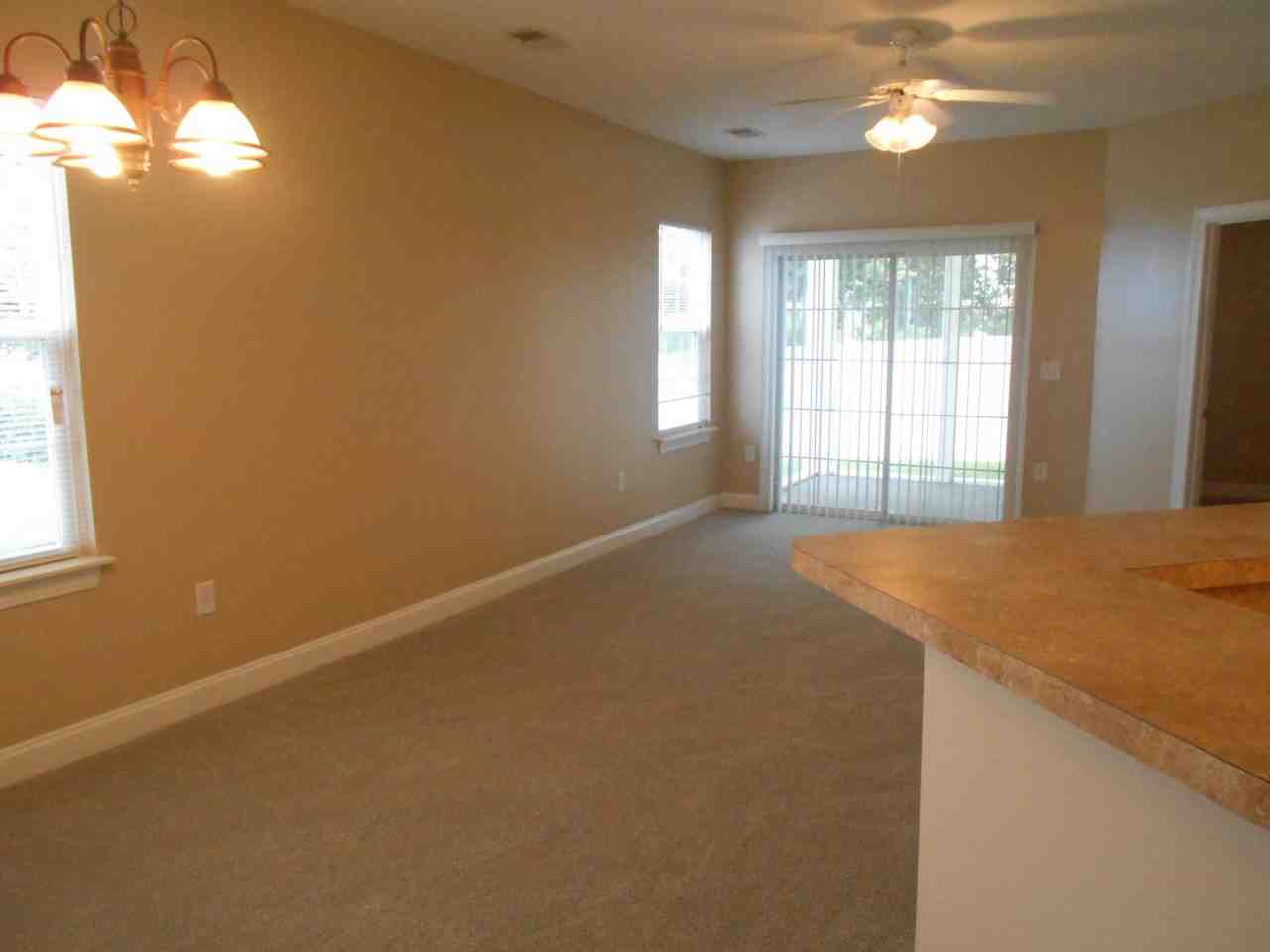 119 Fountain Pointe Ln #101 - Photo 3 of 16