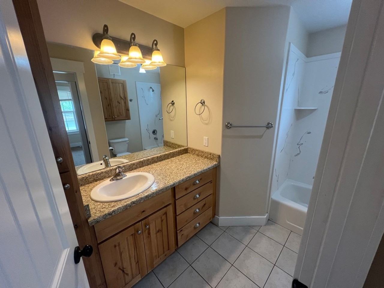 162 162 South 100 East St. - Photo 7 of 13