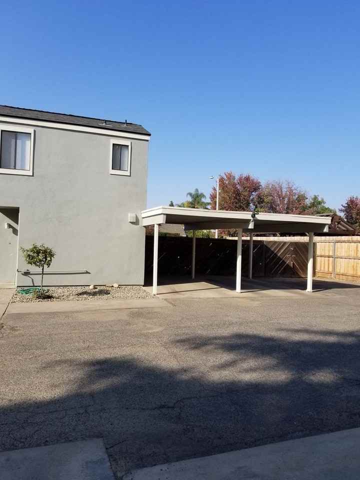 2836 W Mission Ct - Photo 2 of 11