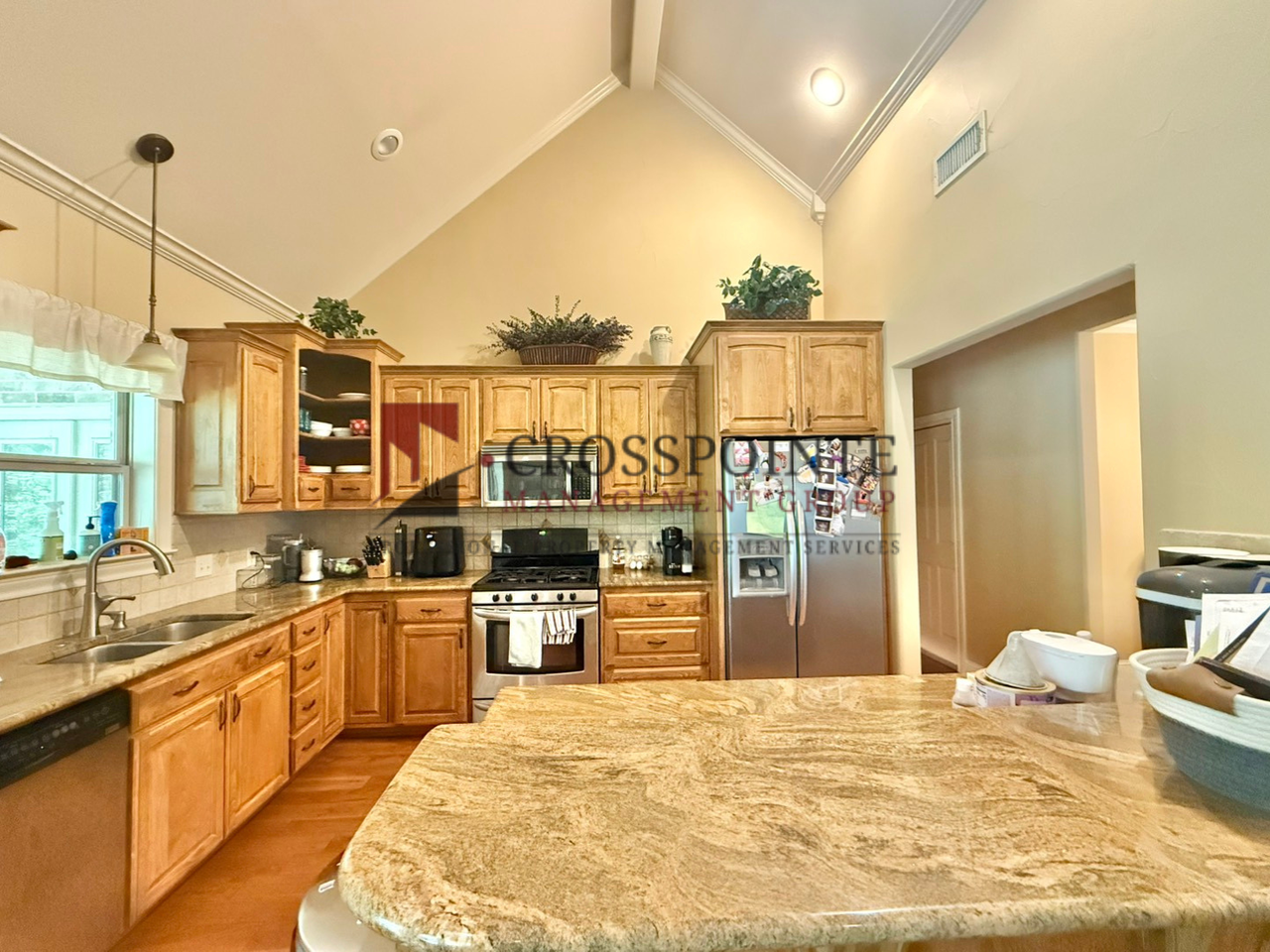 12851 Westbrook Dr - Photo 7 of 20