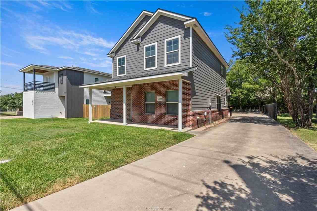 403 Holleman Dr - Photo 2 of 24