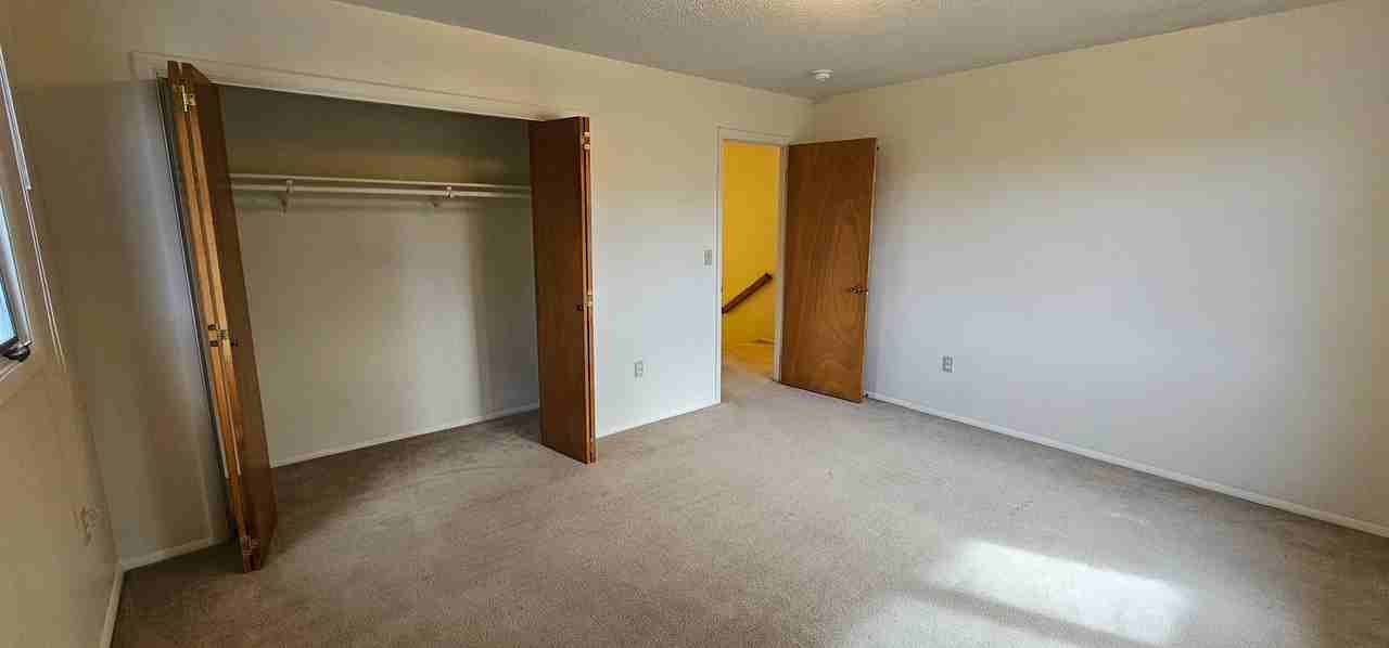 1434 Ash Dr - Photo 7 of 34
