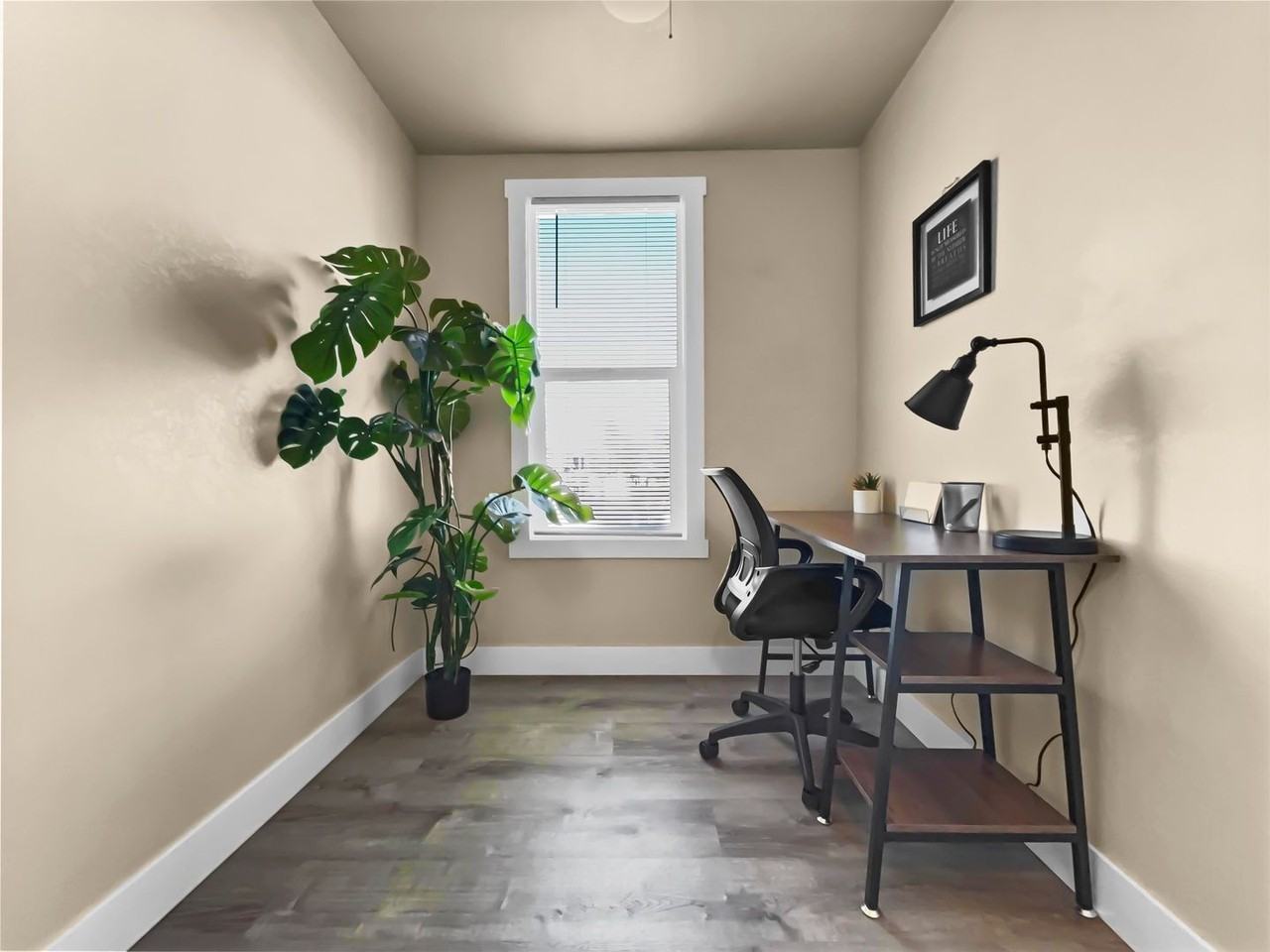 915 Grand Ave - Photo 5 of 33